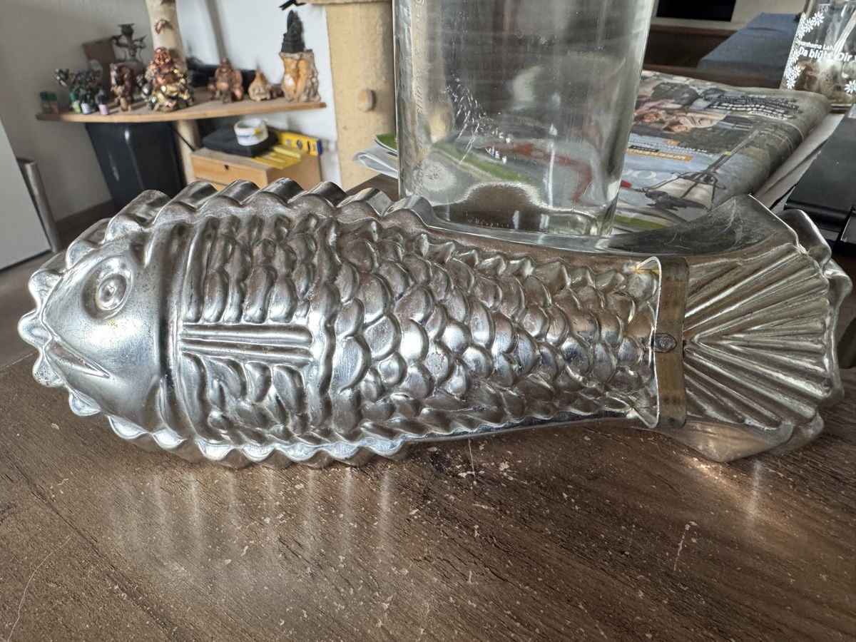 Teglie da forno: Vintage Fisch Mandelkuchen Backform – Usato da Grossaffoltern venduto da sherry73 2