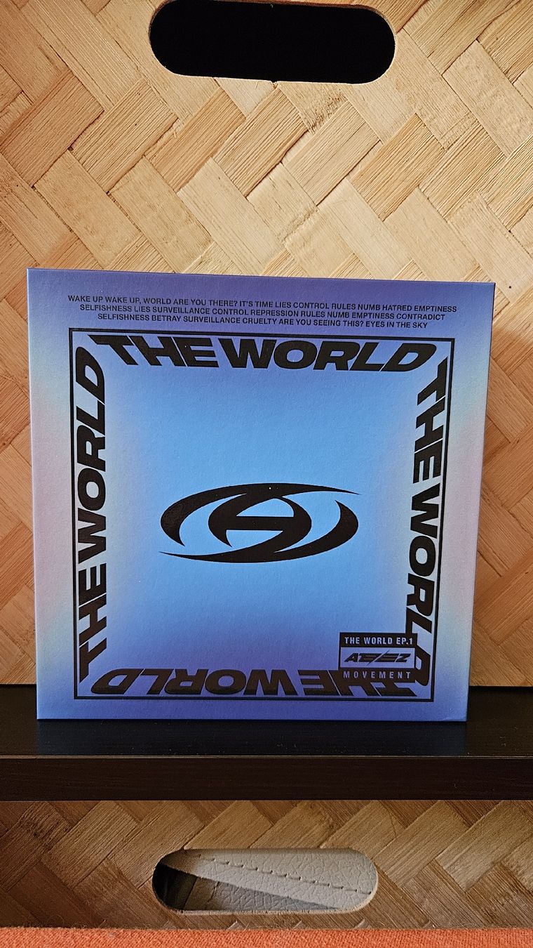 Alben: Ateez - The World Ep. 1 – Gebraucht aus Grenchen von ailina_aeschlimann