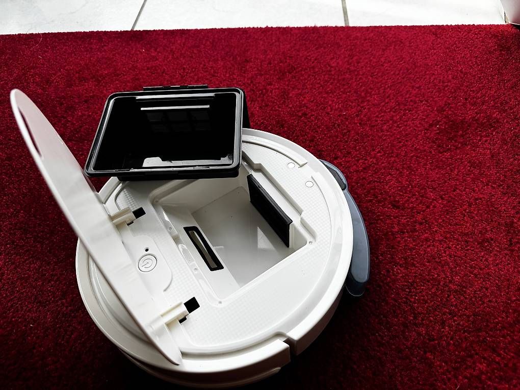 Aspirapolveri & Accessori: ROBOT VACUUM CLEANER – Usato da Luzern venduto da mus_clb7 2