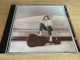Emmylou Harris – White Shoes