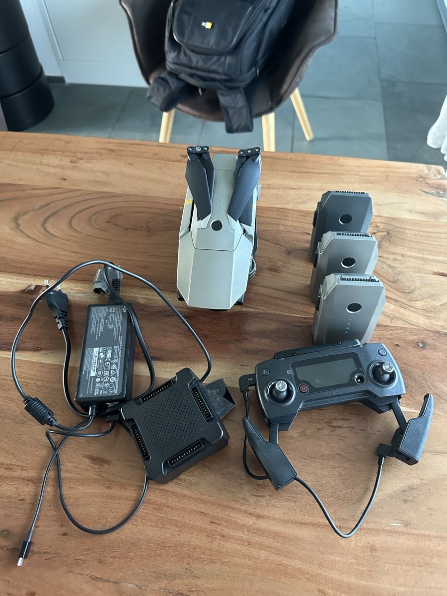 DJI Modellismo RC: DJI Mavic Pro Platinum Drone with backpack included – Usato da Altendorf venduto da ghinescu.andrei 4