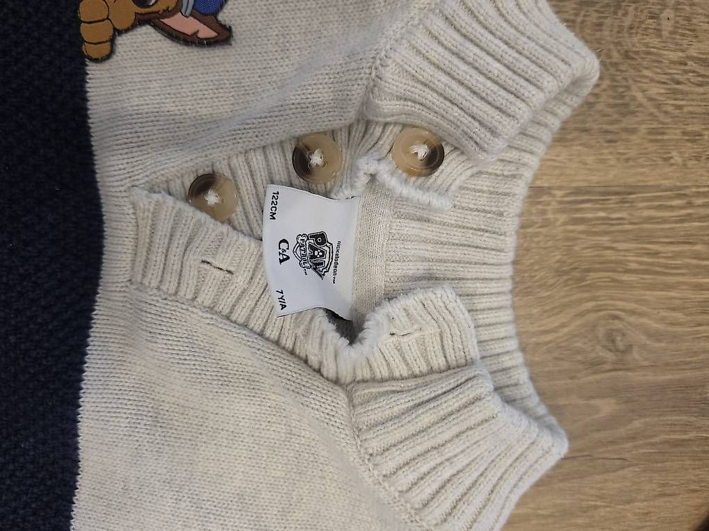 Lotti & Set di vestiti: Kleiderpaket Jungen Grösse 122  – Usato da Grosshöchstetten venduto da Qenko 1