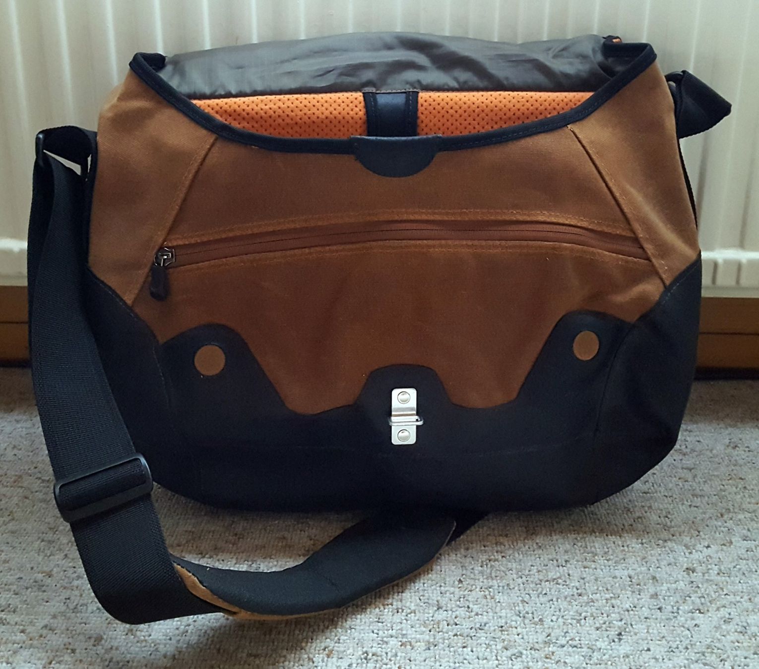 Borse: Umhängetasche Laptoptasche Overland Equipment Canvas – Usato da Unterseen venduto da bongmarley 6