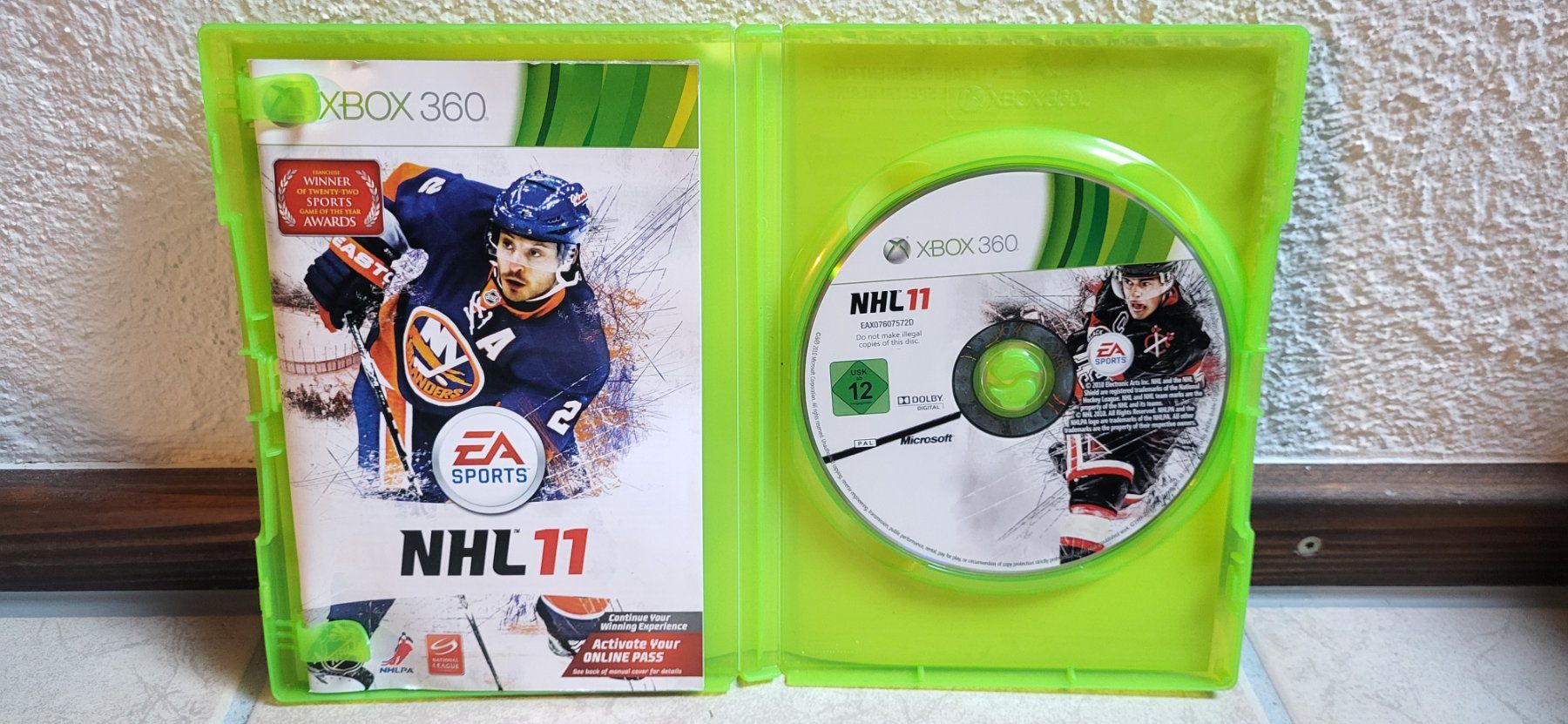 Microsoft Giochi: Xbox 360 Spiel - NHL 11 – Usato da Münsingen venduto da Heroism2010 2