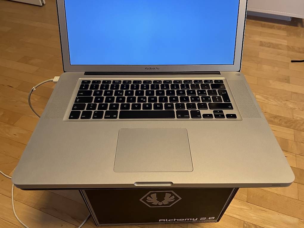 Apple Notebook: Apple MacBook Pro 15 A1286 Early 2011 i7 128GB SSD – Difettoso da Sempach venduto da KevinT. 1