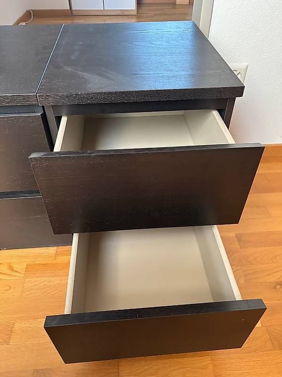 Tables de nuit: Nachttische Malm – D'occasion à Othmarsingen par bla_799z 1