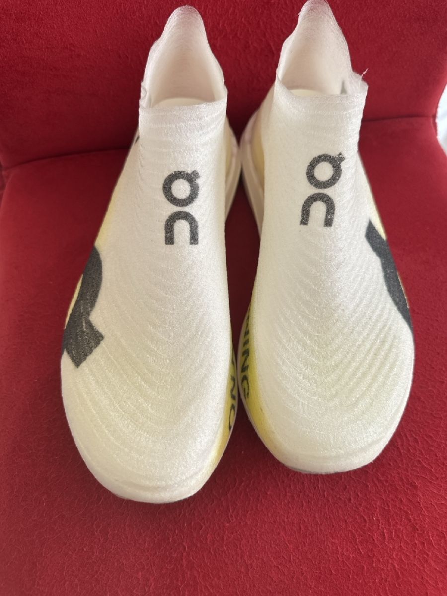 On Scarpe da uomo: On schuhe – Usato da Bülach venduto da Amil1 1