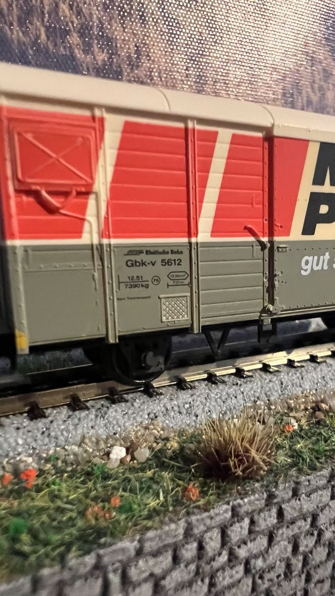 Bemo Modellini di ferrovie: Güterwagen der RhB von Bemo in H0m – Usato da Laupen BE venduto da wer_t7gk 1
