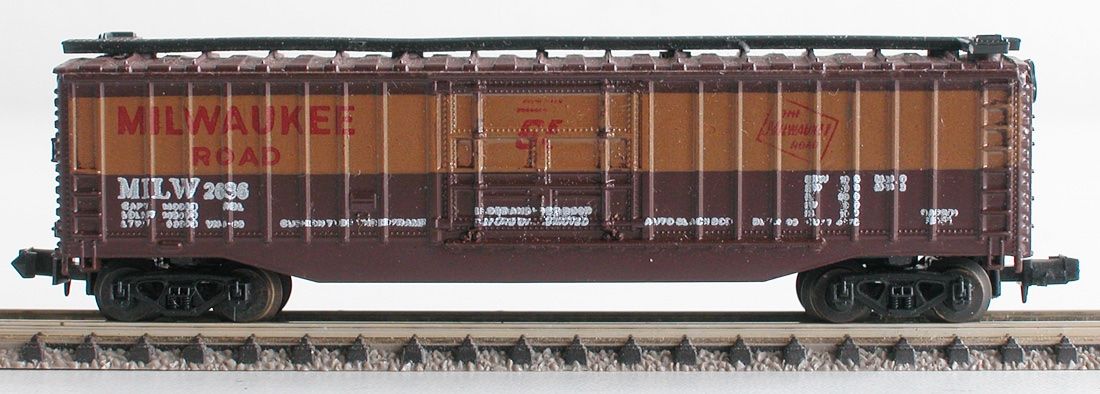 Lima Modelleisenbahnen: Lima US Box Car Milwaukee Spur N – Gebraucht aus Oberwil BL von Klang 1