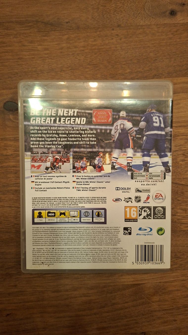 Giochi: PS3 NHL Bundle – Usato da Huttwil venduto da Hanzo31 5