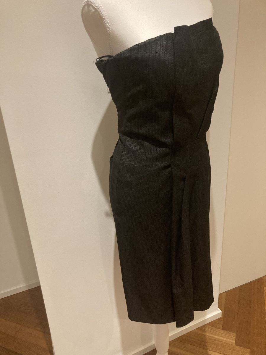 Max Mara Vestiti: Max Mara Bustierkleid – Nuovo (secondo la descrizione) da Thalwil venduto da reb_8qv9 1