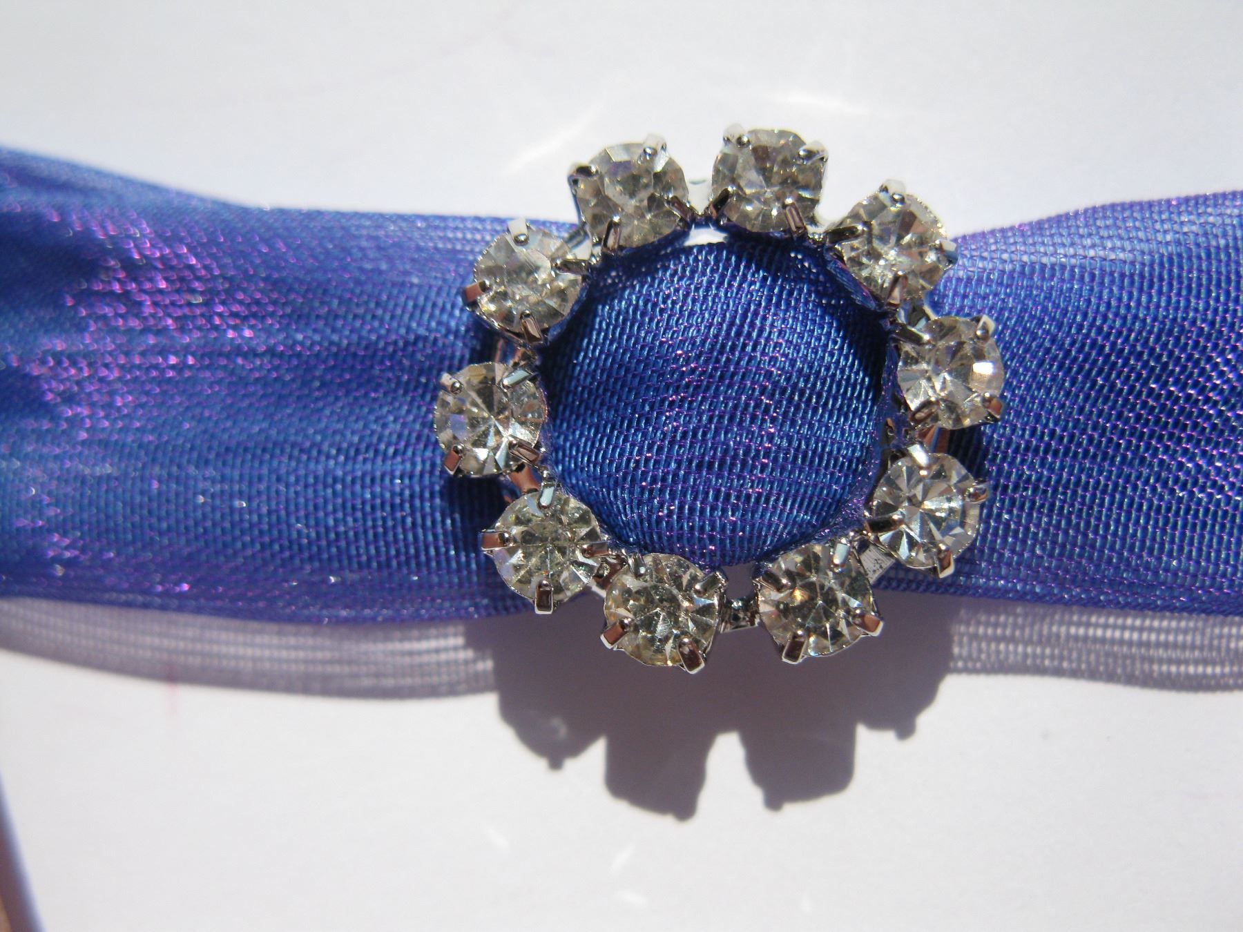 Perle (finte): 2 Verbinder mit Strass rund – Nuovo e nell'imballaggio originale da St. Margarethen TG venduto da LuanaKa 1