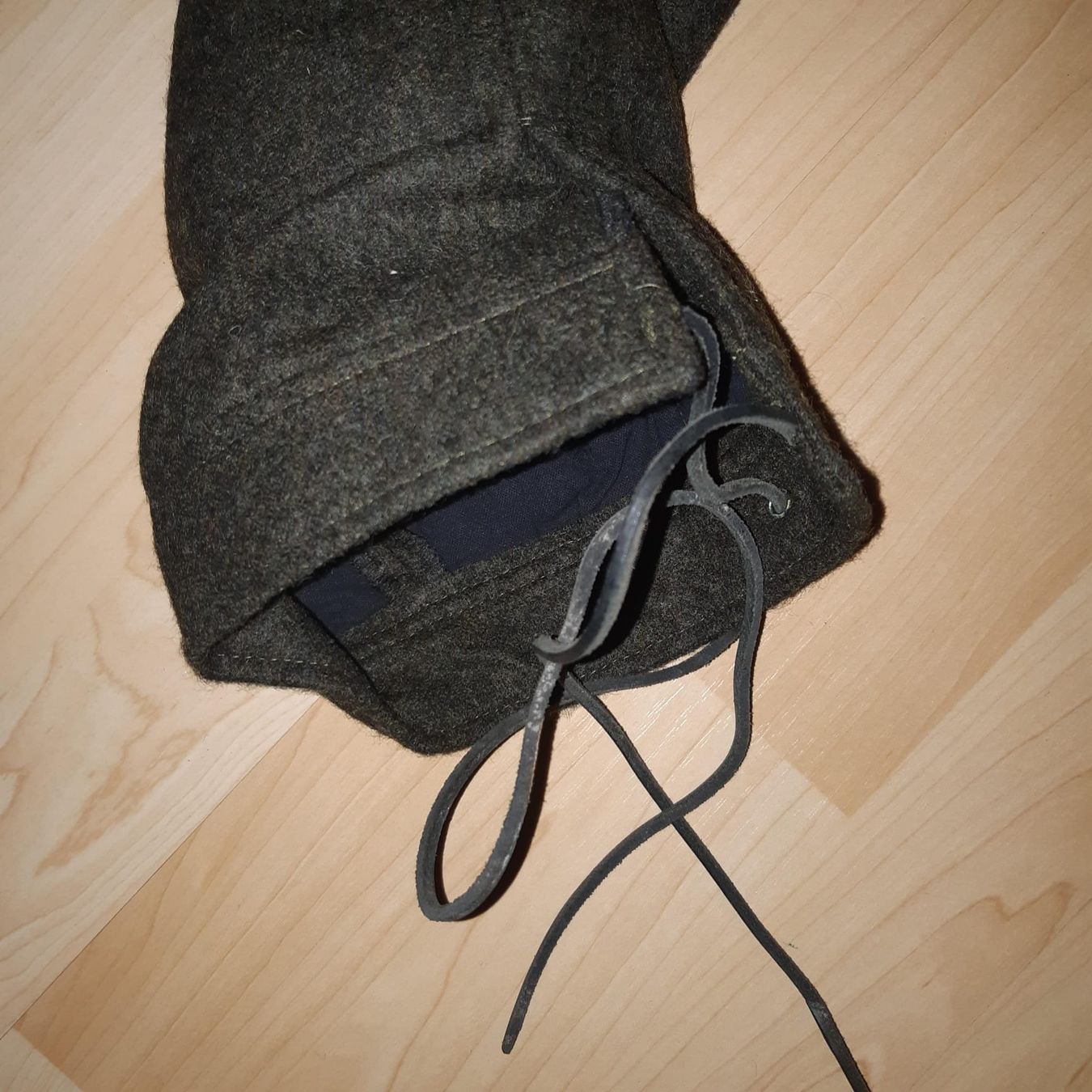 Pantaloni: Damen Trachten Hose, Gr. 36 – Nuovo (secondo la descrizione) da Sachseln venduto da volvoc70 5