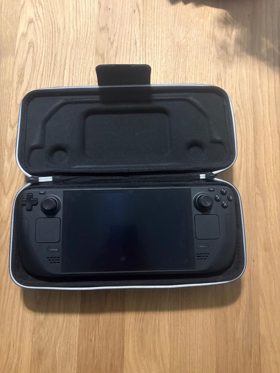 Valve Console: Steam Deck OLED 2To – Usato da Uvrier venduto da thi_9spl 3