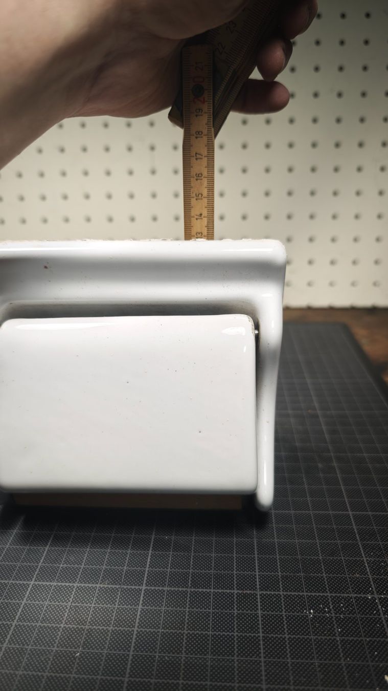 Altri accessori per il bagno: Wunderschöne alte Keramischer  WC Rollenhalter – Usato da Gelterkinden venduto da MYSTOREFORYOU4460 9