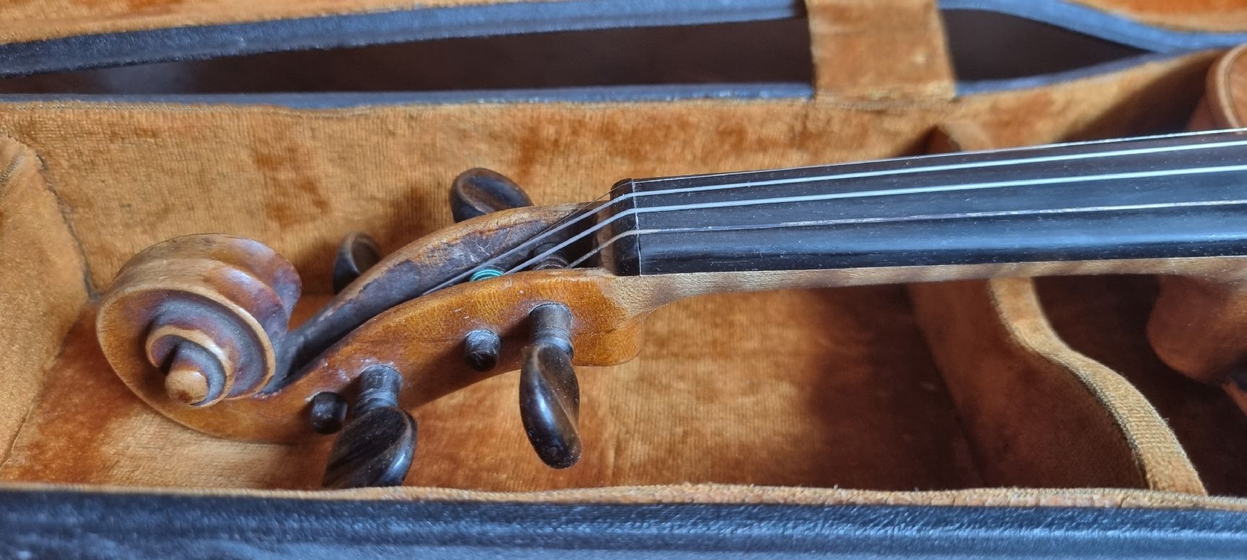 Strumenti musicali: Geige – Usato da Zürich venduto da AlexaM01 4