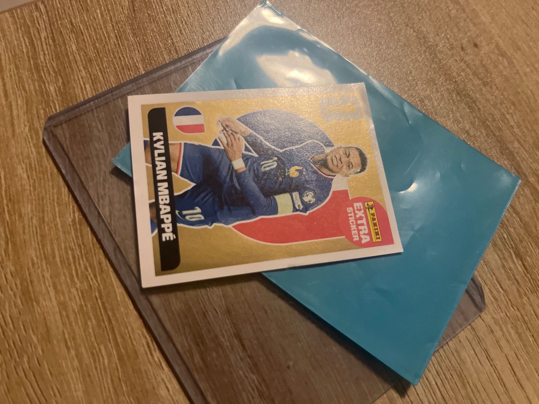 Panini Carte collezionabili: Vend extra sticker KYLIAN MBAPPÉ OR – Nuovo (secondo la descrizione) da Nods venduto da giu_lj2x 1
