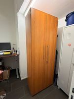 Gratis Abholen: Hochschrank. Einwandfrei 