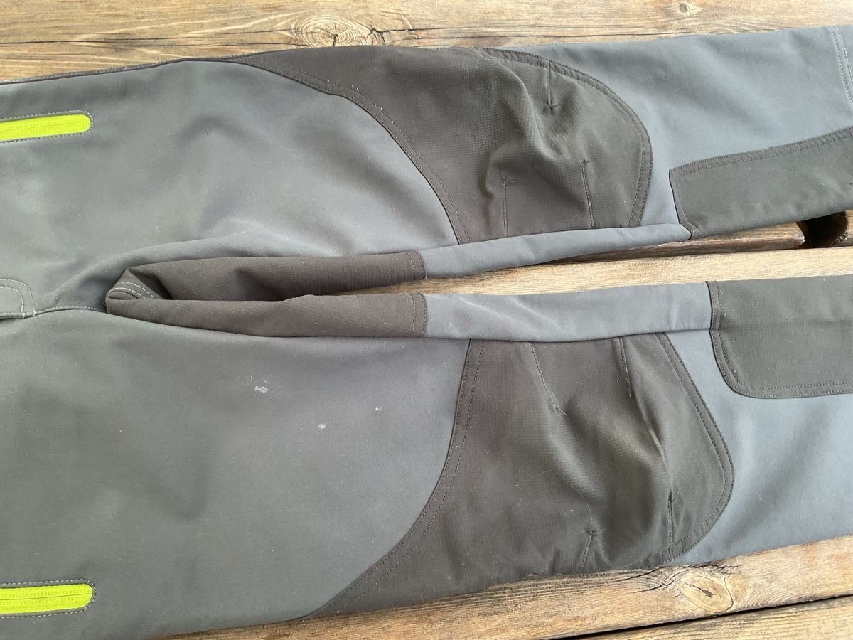 Jako-O Pantaloni: Jako-O Softshellhose Gr. 134, grau – Usato da Buchs AG venduto da Yuca01 1