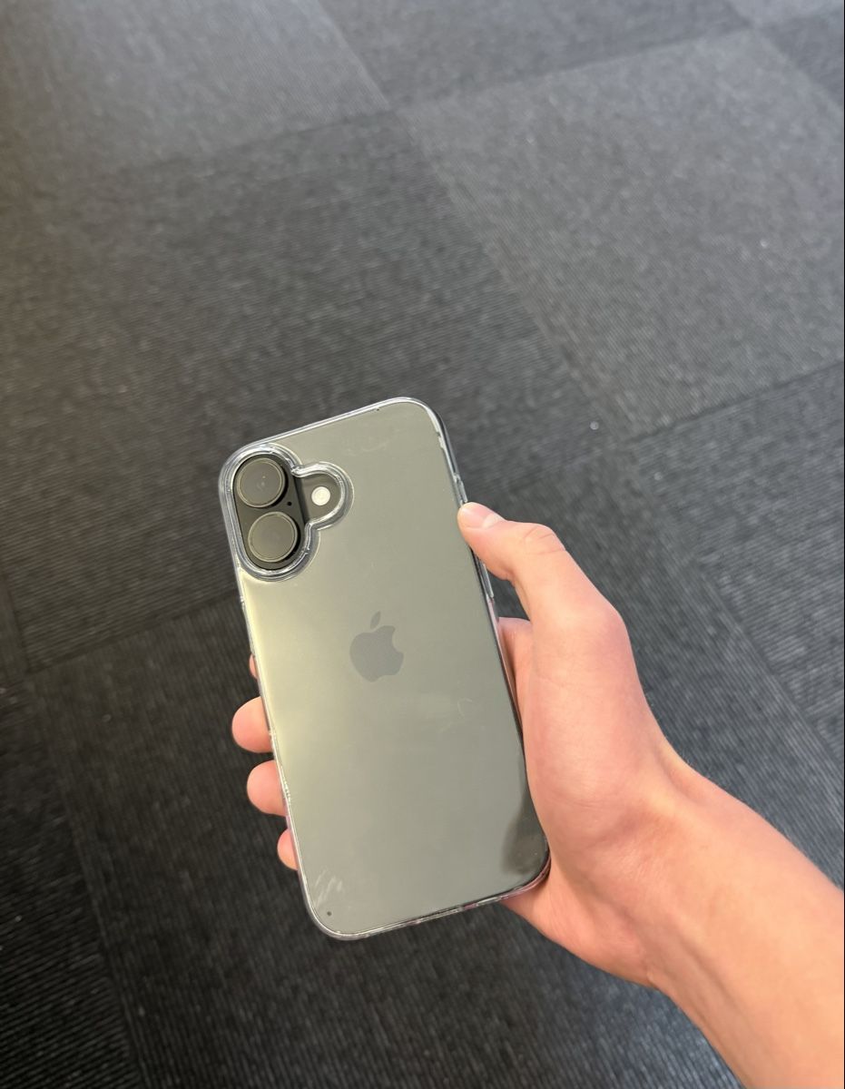 Apple Handys / Smartphones: Iphone 16 Neu!! – Neu (gemäss Beschreibung) aus Utzigen von perfekten 2