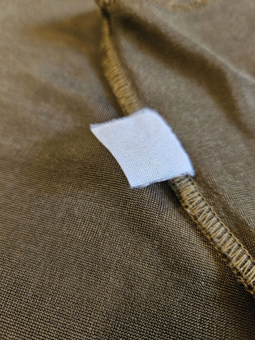 T-Shirts: Damen Shirt glitzernes olive Grösse L  – Neu (gemäss Beschreibung) aus Anwil von tamoos 5
