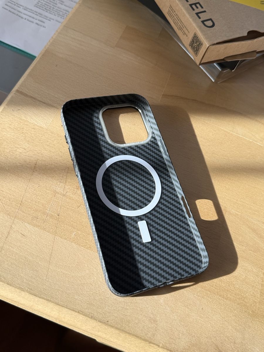 Apple Cover & Protezioni schermo: Coque iPhone 16 Pro Max – Usato da Neyruz FR venduto da dom1964 1
