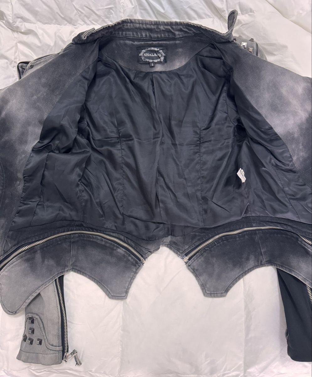 Giacche: Graue Jeansjacke – Usato da Lenzburg venduto da CelinaS01 7
