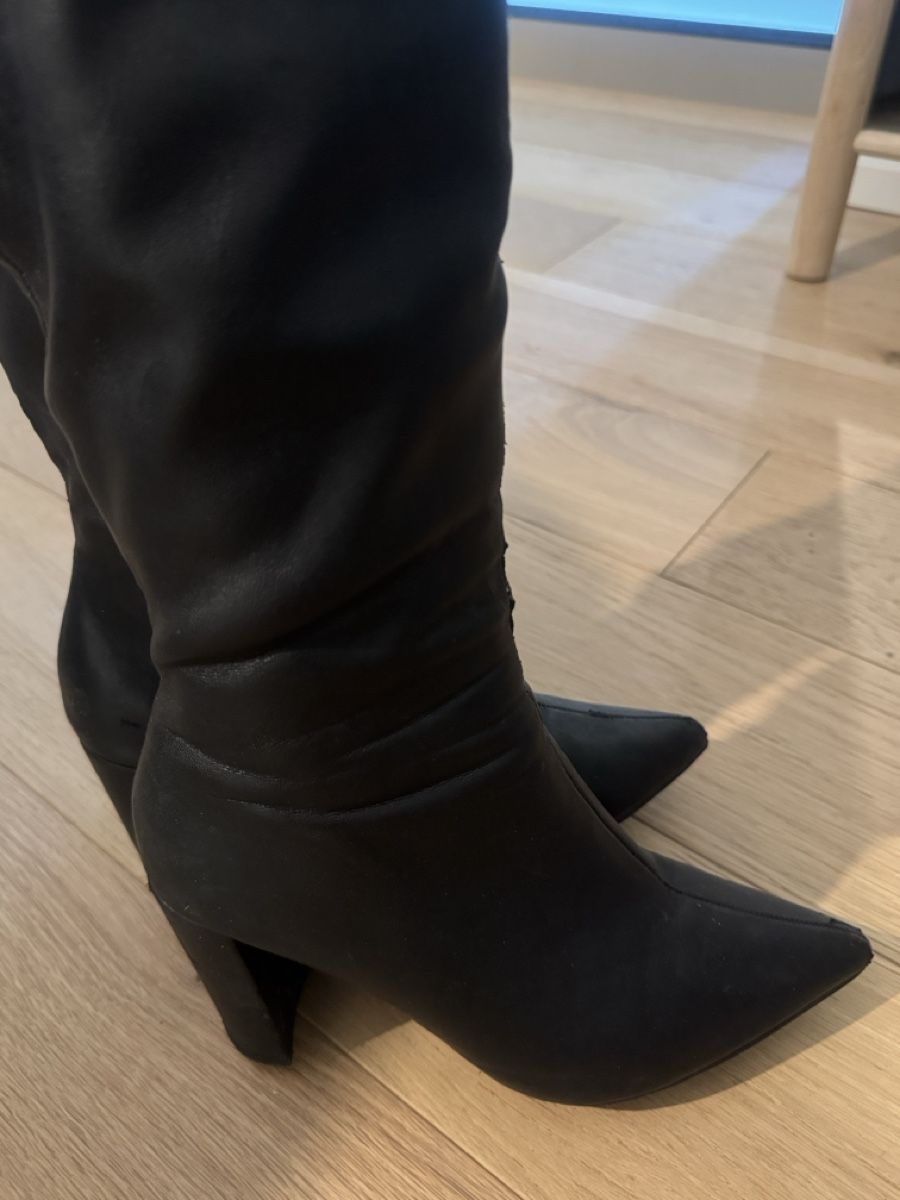 Scarpe da donna: Black leather boots, size 38 – Usato da Zürich venduto da Sefora_sp 4