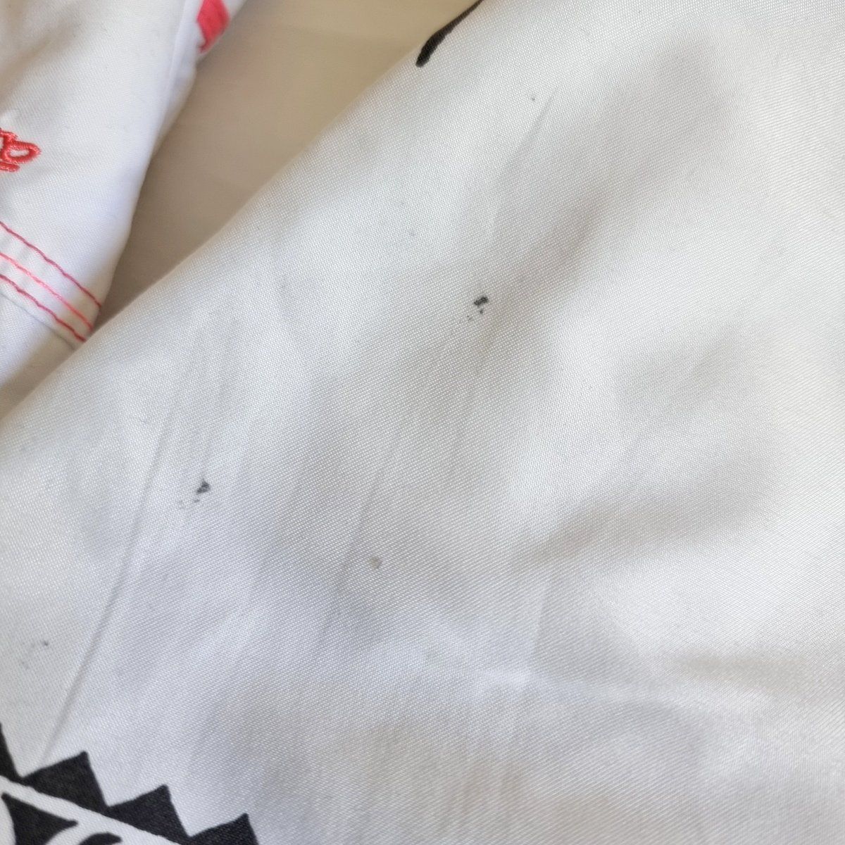 Pantaloni: Coole Long Short mit Maori Style Grösse 42 – Usato da Rupperswil venduto da moni_2024 6