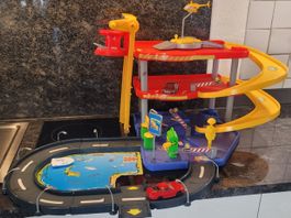 HERRLICHE PARKGARAGE DER SUPERLATIVE.. FÜR KINDER AB 4 JAHRE