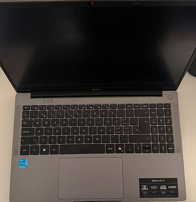 Portables: Laptop aspire lite 15  – Neuf avec emballage d'origine à Basel par raf_hw7m