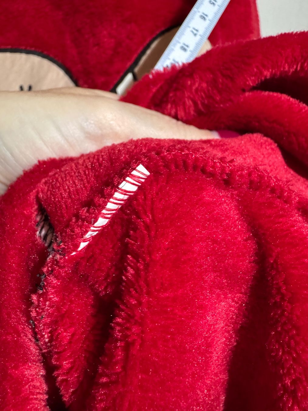 Tezenis Maglioni & Felpe: Flauschiger roter Weihnachts-Pullover von Tezenis ca Gr. L – Usato da Grosswangen venduto da second_hand_dress 2