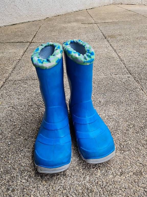 Chaussures garçon: Gummistiefel Gr. 27 – D'occasion à La Heutte par tau_5vvl 1