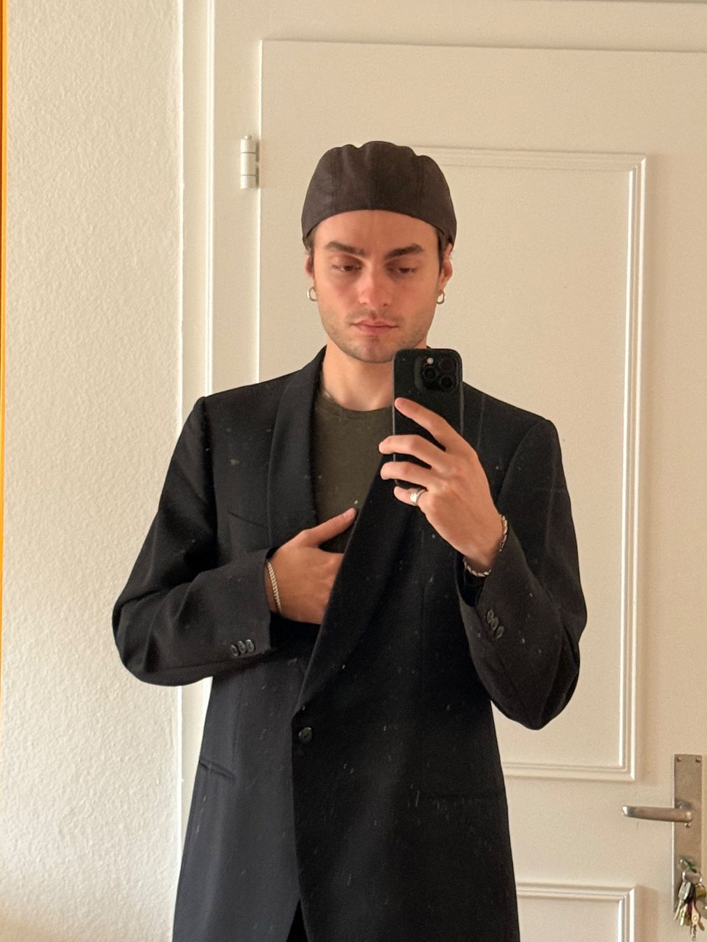 Anzüge, Sport- & Funktionsanzüge: Schwarzer Oversize Smoking – Gebraucht aus Zürich von Basilou98 5