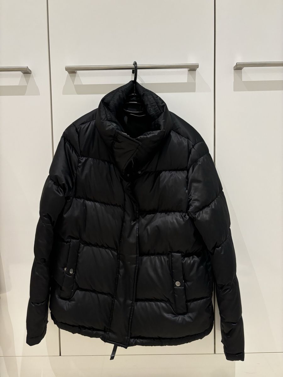 Giacche: Black Puffer Jacket - Massimo Dutti – Usato da Zug venduto da Astraion200 1