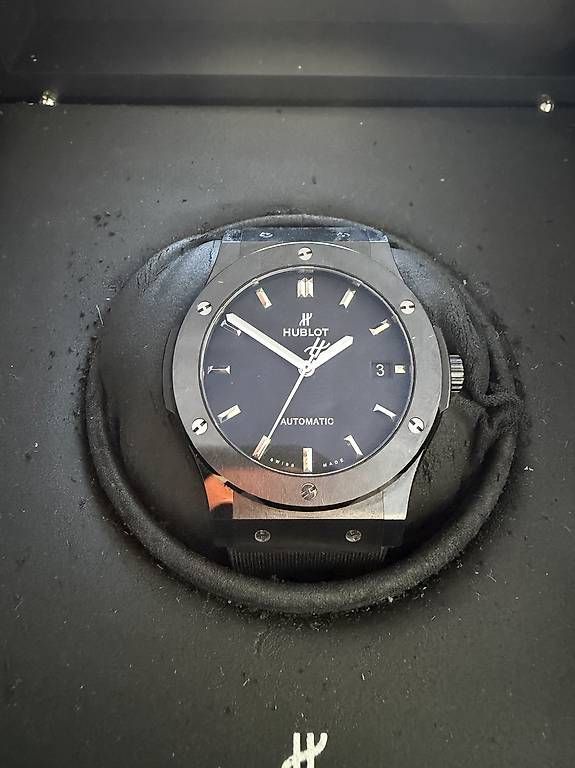 Hublot Orologi: Hublot Classic Fusion Black Magic – Usato da Zürich venduto da timeio-swapwatch
