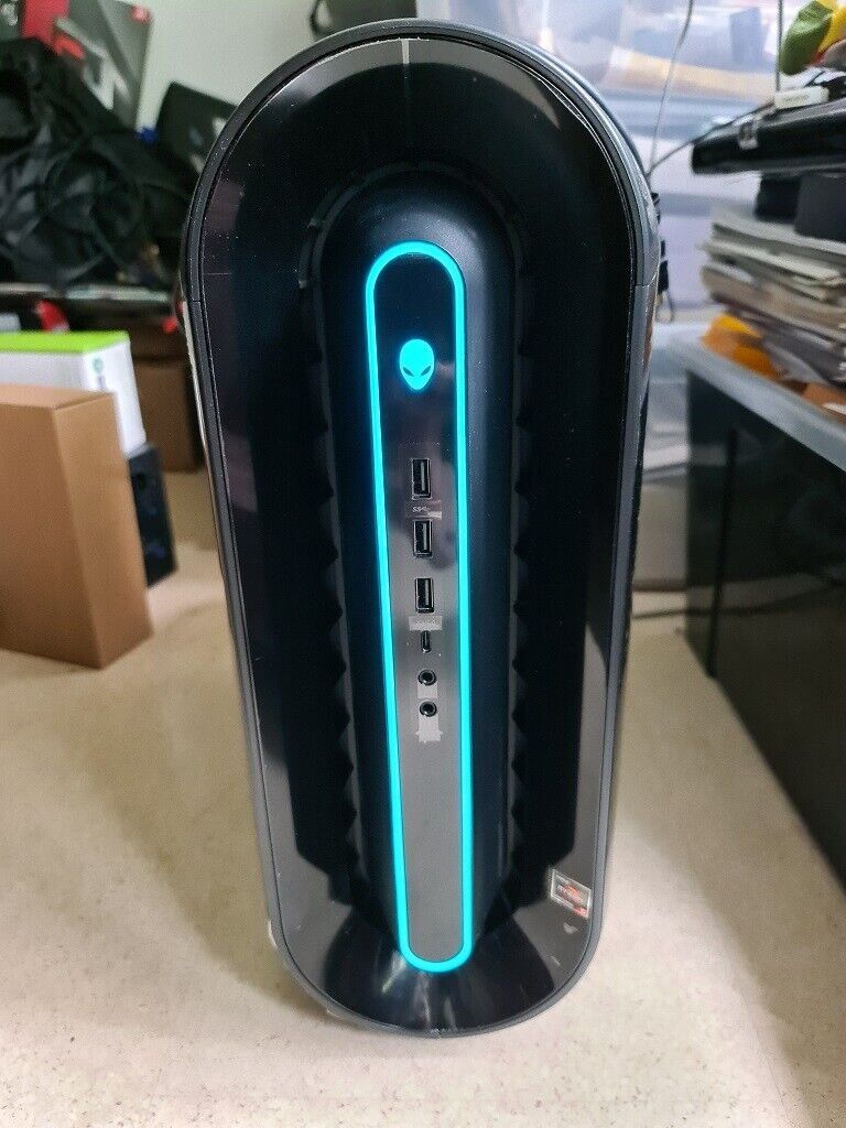 Amd PCs: Alienware Aurora R10 Gaming PC GPU AMD Radeon RX 6600 XT – Gebraucht aus Liestal von