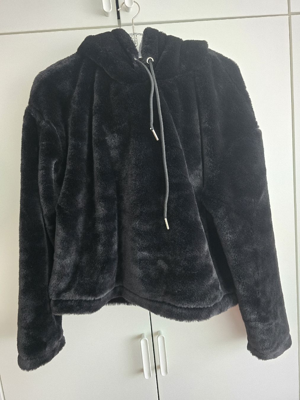 Pullover & Sweatshirts: Urban Classics Plüsch Hoodie - Grösse L – Neu (gemäss Beschreibung) aus Rickenbach b. Wil von Kth_v8