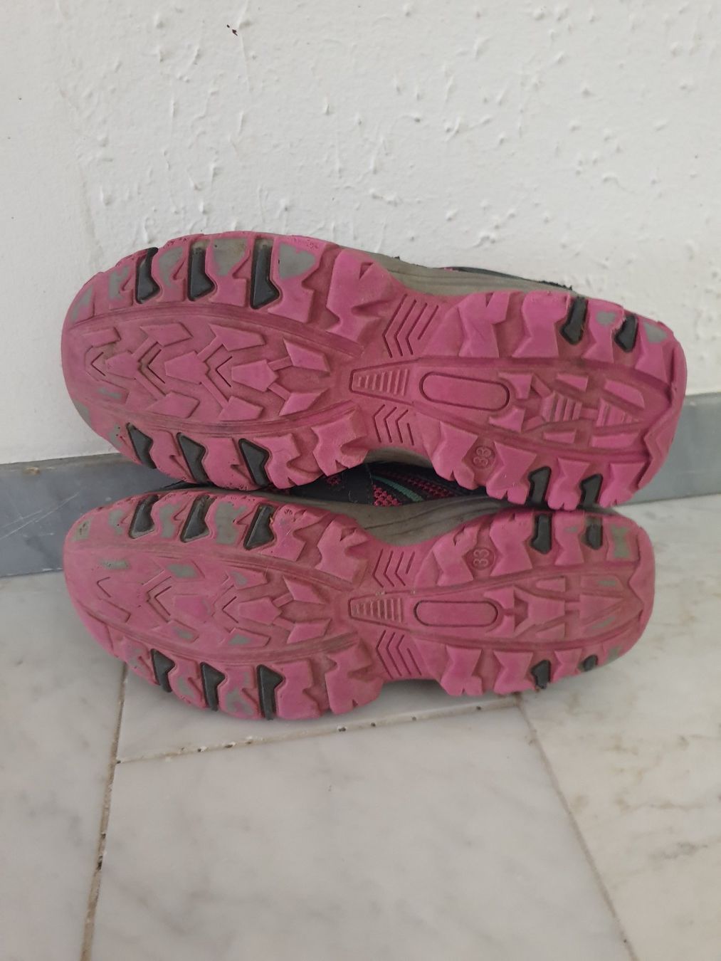 Landrover Scarpe per ragazze: Trekkingschuhe rosa Grösse 33 – Usato da Unterengstringen venduto da Ypsilony 2