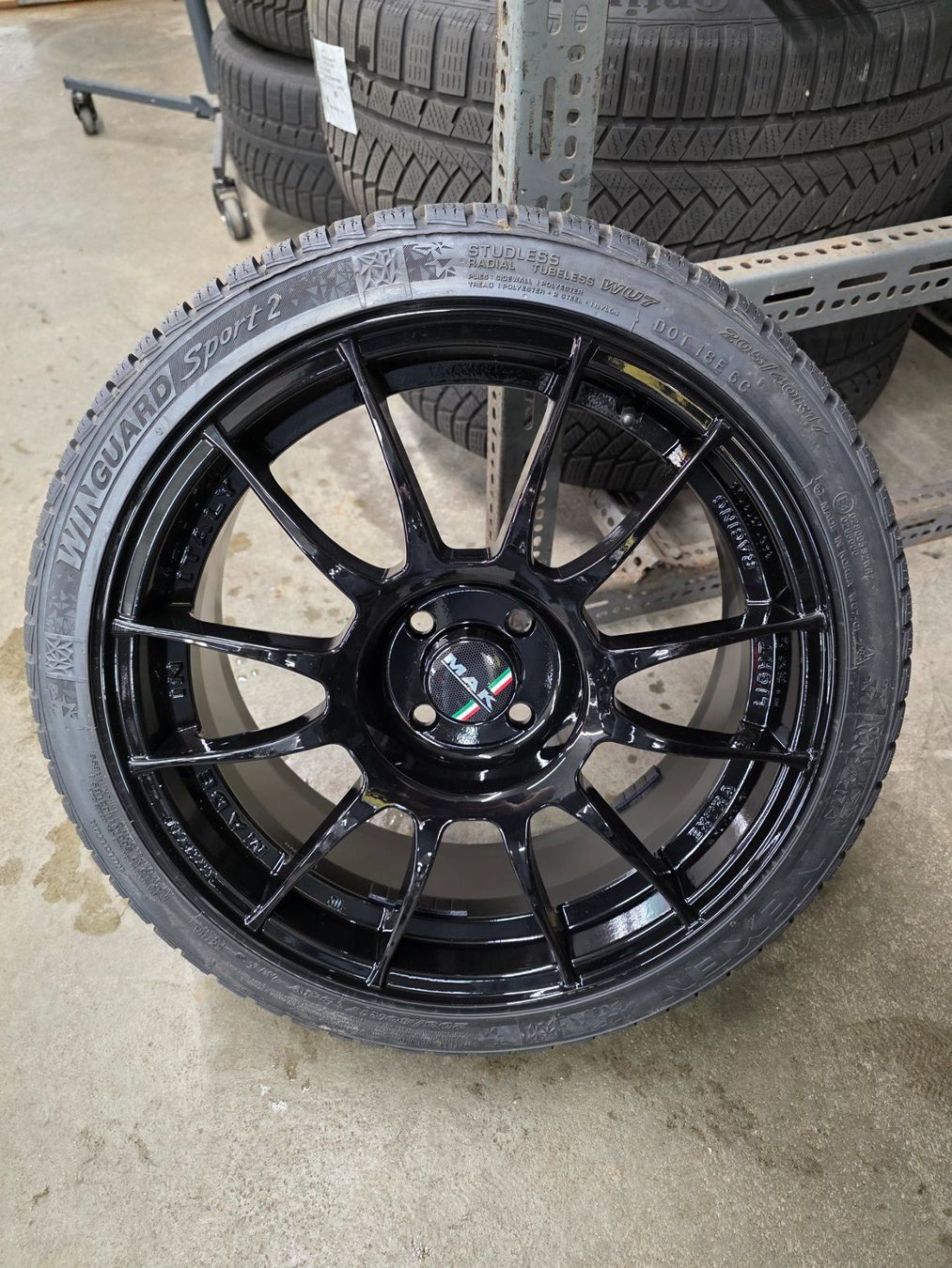 Abarth Pneumatici & Ruote complete: Fiat 500 Abarth Winterradsatz – Nuovo (secondo la descrizione) da Gähwil venduto da schmidgarage9534
