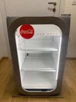 Coca Cola Getränkekühlschrank mit LED-Beleuchtung