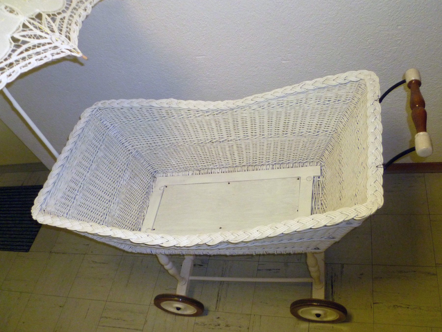 Carrozzine per bambole: Puppenwagen / Kinderwagen – Usato da Aarau venduto da Rdodger 3