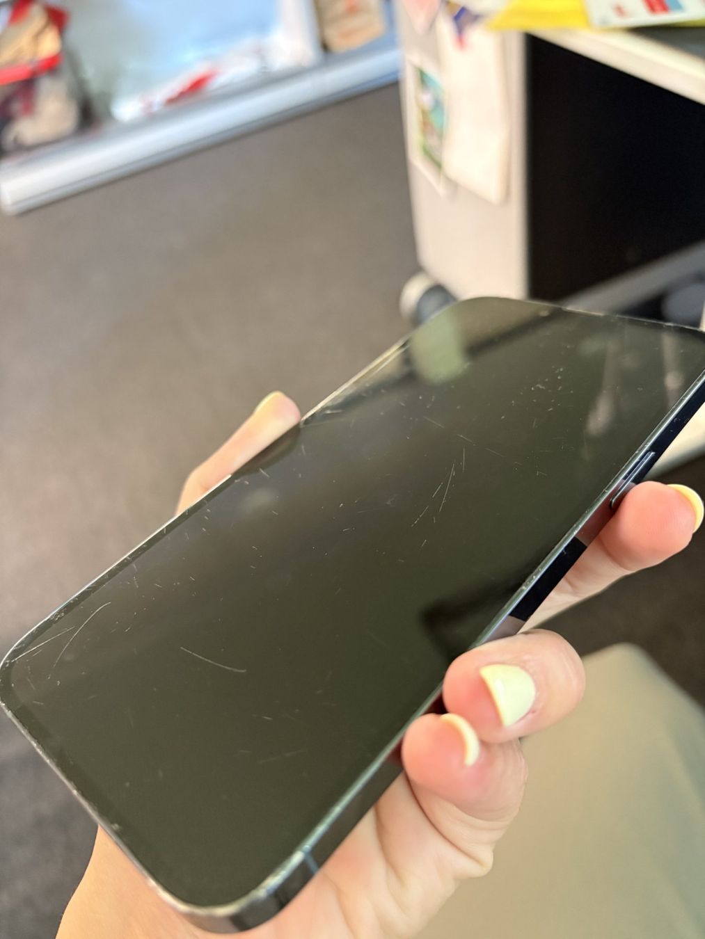Apple Handys / Smartphones: Apple iPhone 13 Pro Max / 256 GB – Gebraucht aus Emmenbrücke von nel_x6ck 3