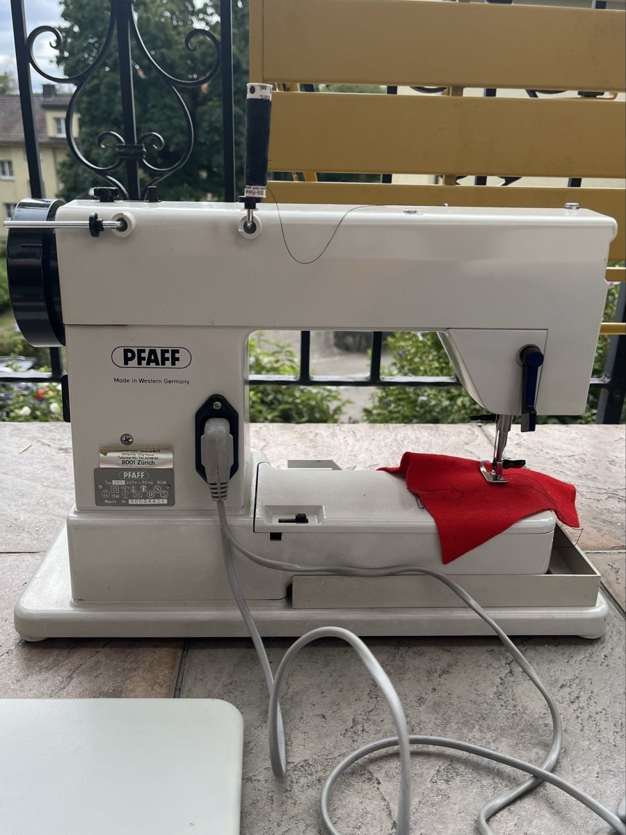 Pfaff Macchine da cucire: Pfaff 285 – Usato da Zürich venduto da ali_pls2 1