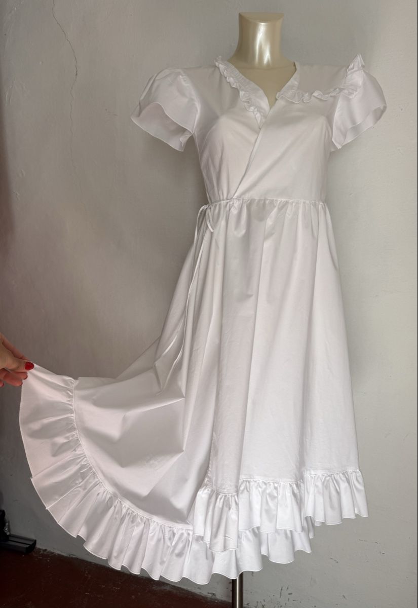 Robes: 520€ VIVETTA  Dress IT40 – D'occasion à Barna par orbuyorcry