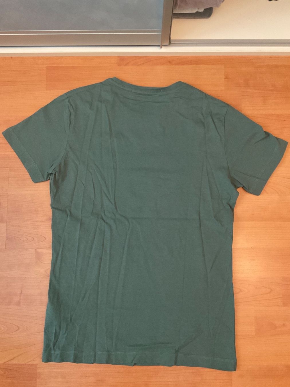 Calvin Klein T-Shirts: Calvin Klein T-Shirt Grösse S – Neu (gemäss Beschreibung) aus Buchs ZH von iva_xjf9 1