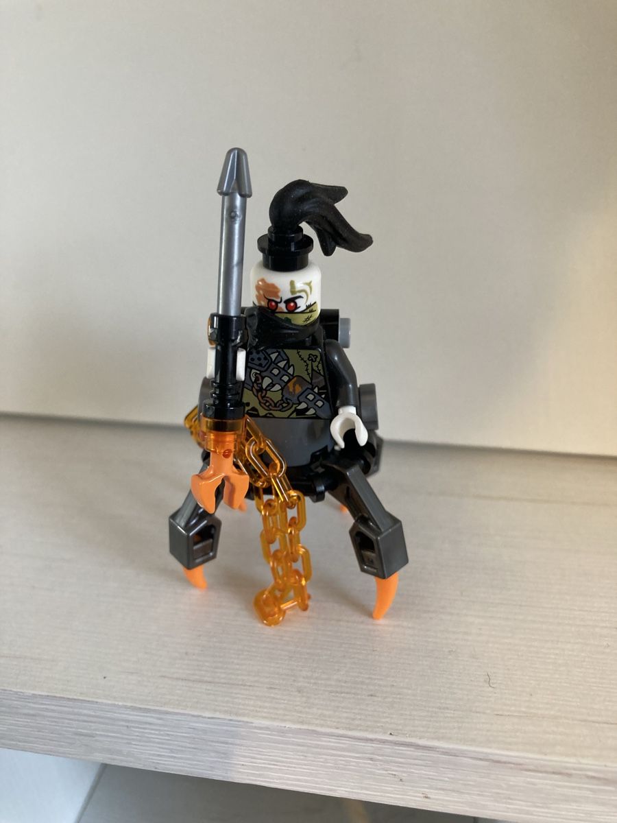 Lego Giocattoli: LEGO Ninjago Daddy no legs – Usato da Schafisheim venduto da mic_79dx