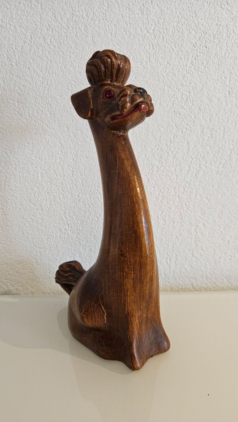 Statuette: Statua legno cagnolino – Usato da Melano venduto da H-Sara