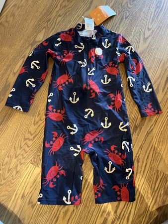 Neuer Schwimmanzug, UV Schutz 50+, Grösse 98/104