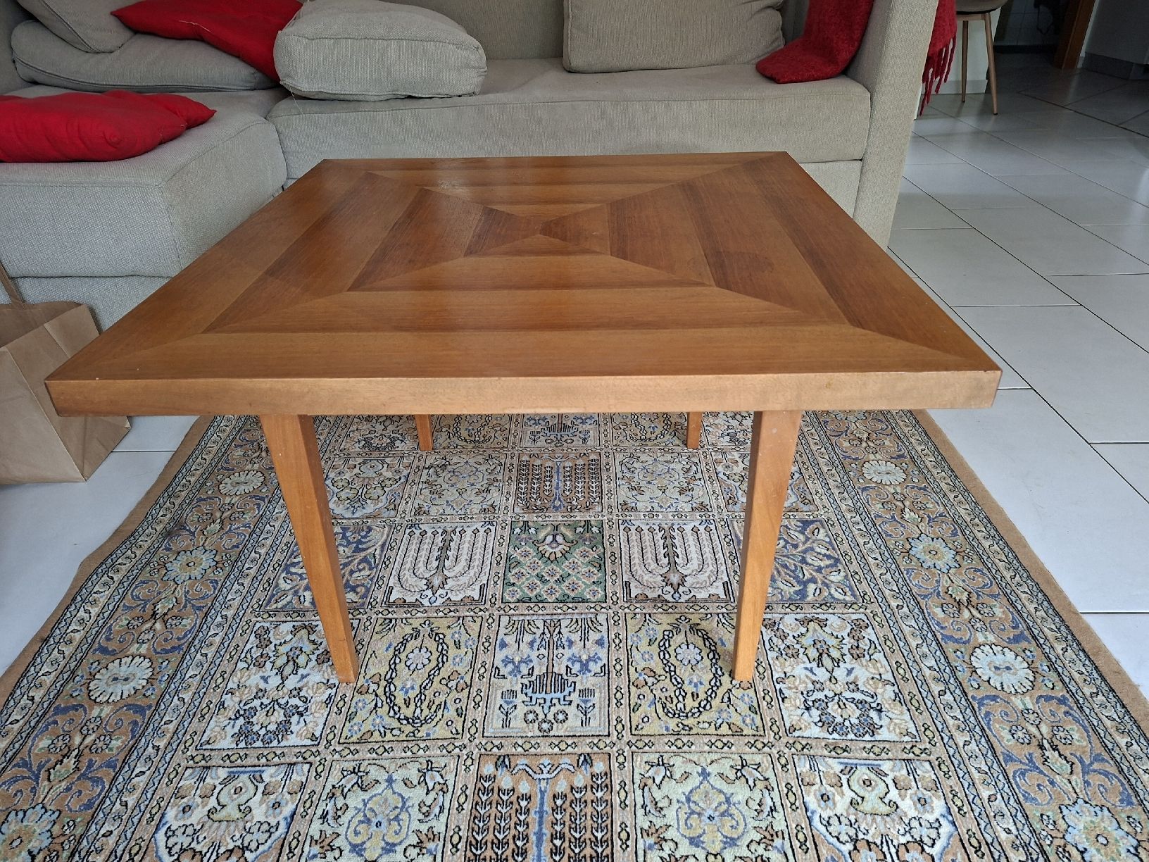 Articles en bois: Vintage TEAK Holz Couchtisch – D'occasion à Rufi par tui_g6y2